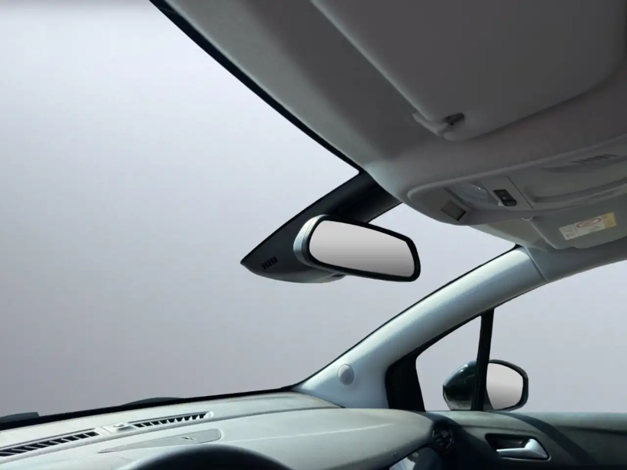 Opel Crossland Elegance Paket ATG Navi Klimaautom Allwetterreifen — Galerie du véhicule 20