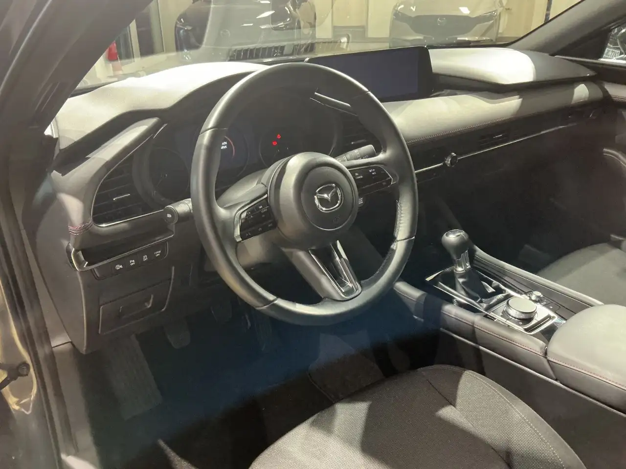 Mazda 3 Homura *8-Fach*LED*Carplay*Kamera* — Vehicle gallery 13