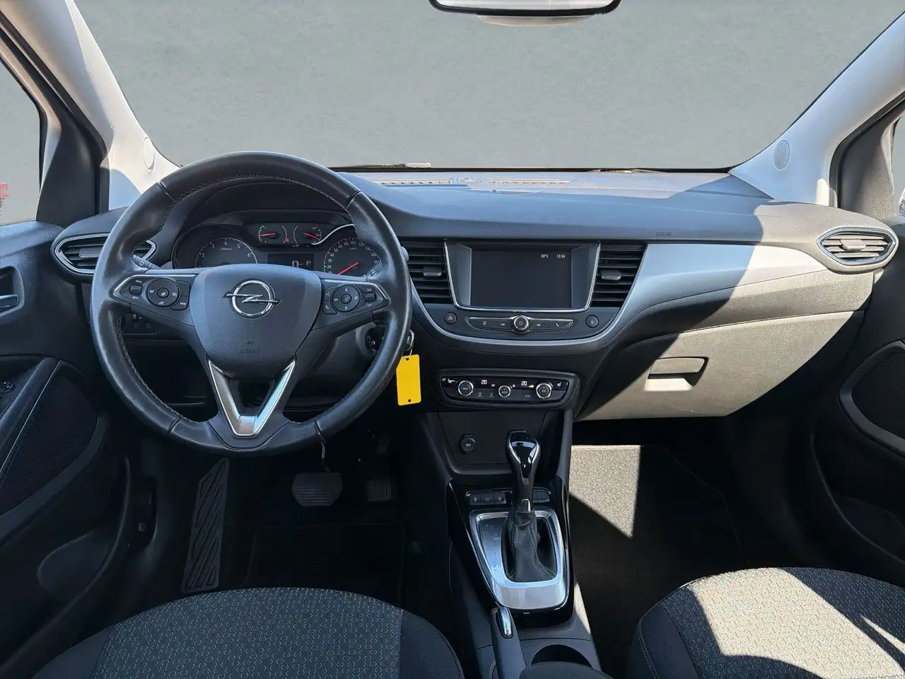Opel Crossland X Crossland 1.2 T AT 130°RFK/PDC/LHZ/SHZ/2-Z-KLIMA — معرض صور السيارة 13