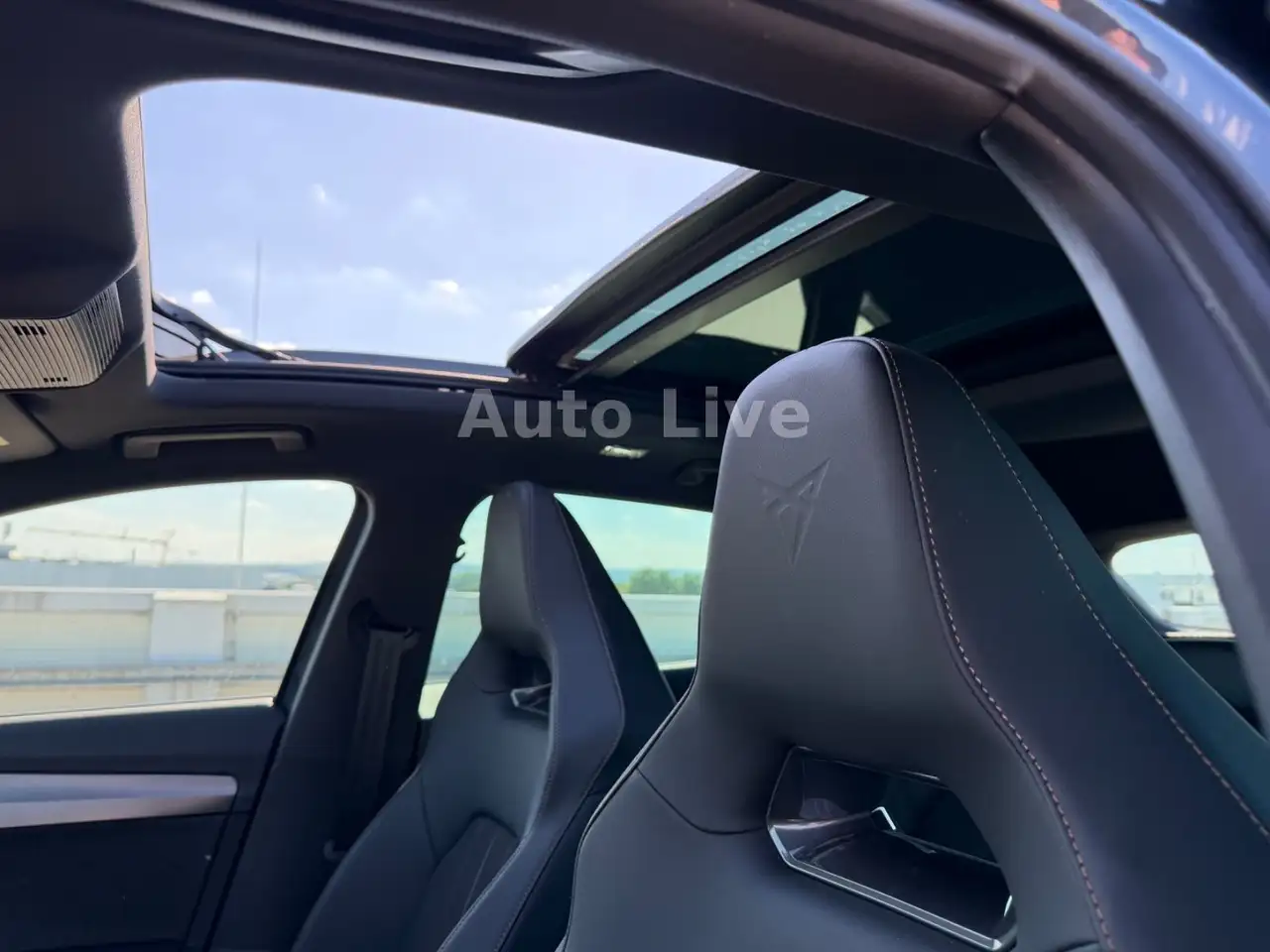 CUPRA Formentor 2.0 TSI*VZ*DSG*VIR*PANO*MATRIX*360*VOL — Galerie du véhicule 18