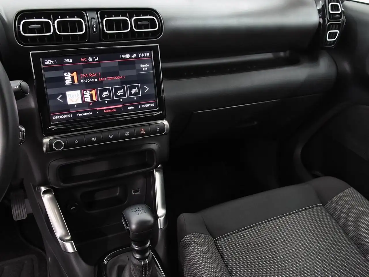 Citroen C3 Aircross PureTech 81kW (110CV) Plus — معرض صور السيارة 11
