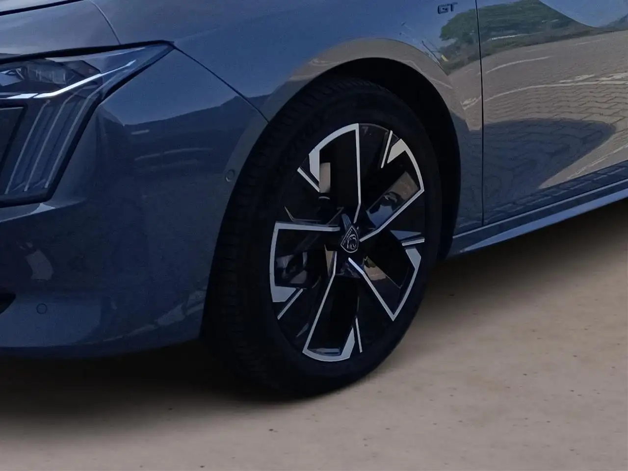 Peugeot 508 SW GT PureTech 130 EAT8, elektr.Heckkl., Alarmanl. — Vehicle gallery 18