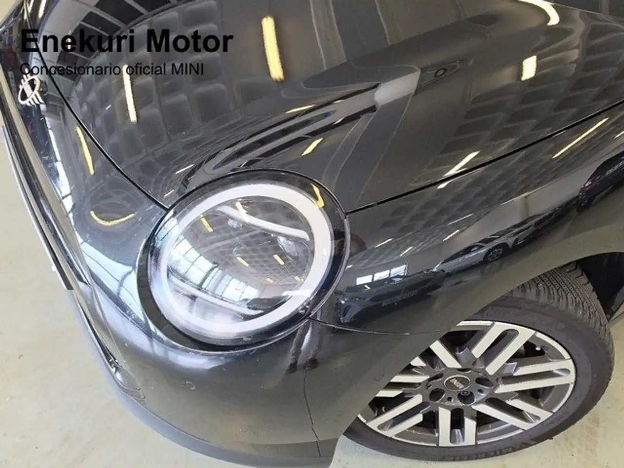 MINI Cooper E Essential — معرض صور السيارة 6