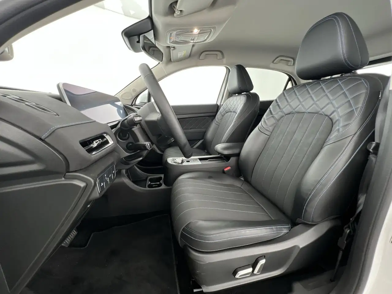 GWM ORA 03 400 Pro*SHZ*NAVI*360°K*ACC*uvm — Vehicle gallery 8