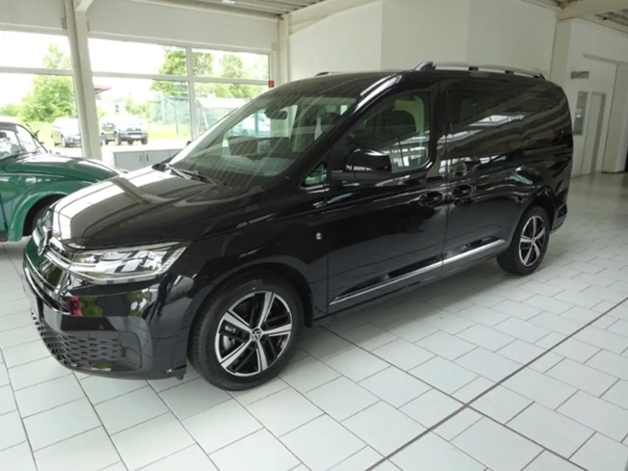 Volkswagen Caddy Maxi — Galería del vehículo 4
