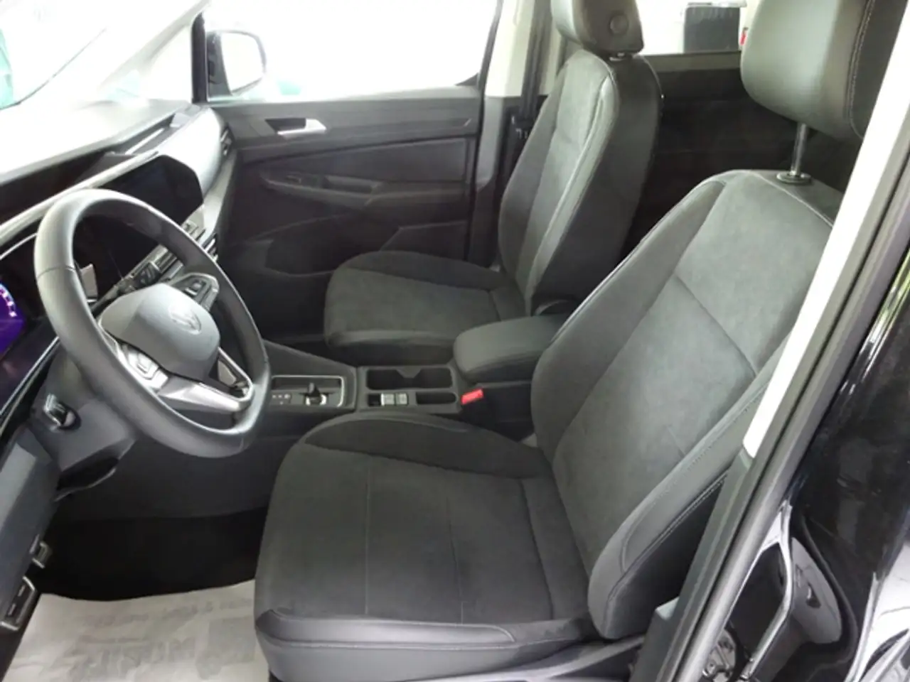 Volkswagen Caddy Maxi — Galería del vehículo 12