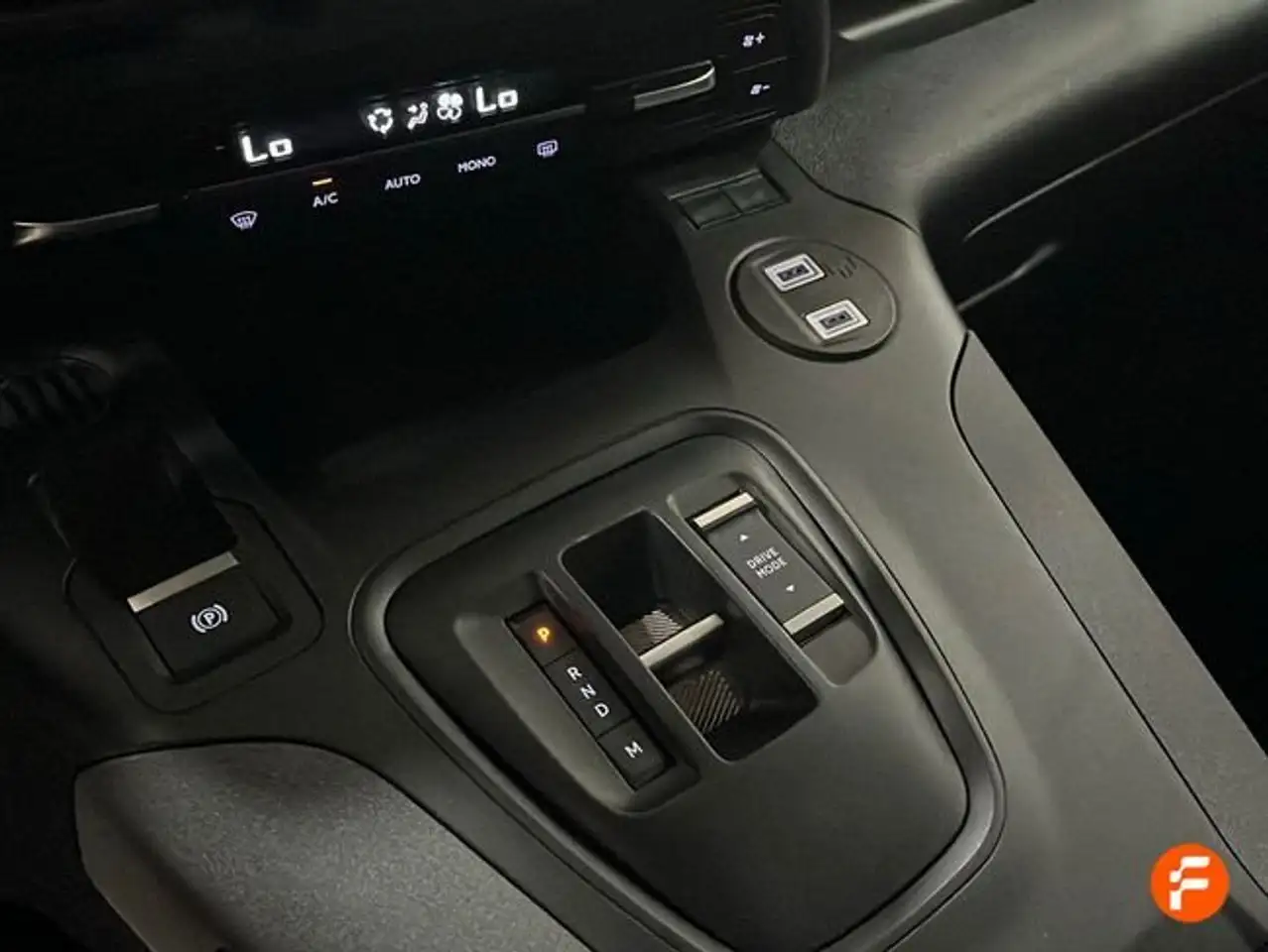 Peugeot Rifter GT BlueHDi 130 EAT8 Standard — Galería del vehículo 15
