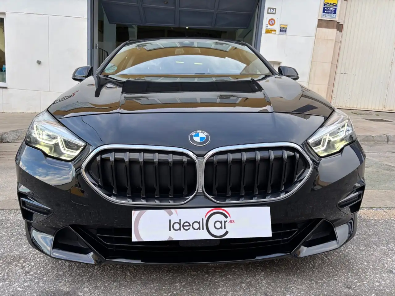 BMW 218 218dA Gran Coupé Sport — معرض صور السيارة 8
