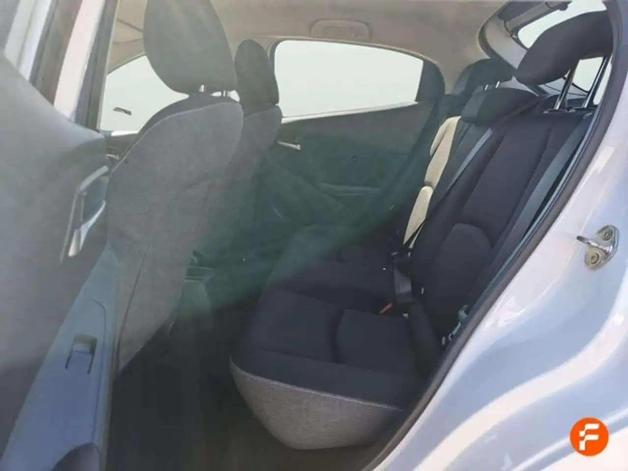 Mazda 2 e-SKYACTIV G 66kW (90CV) Center-Line — معرض صور السيارة 21