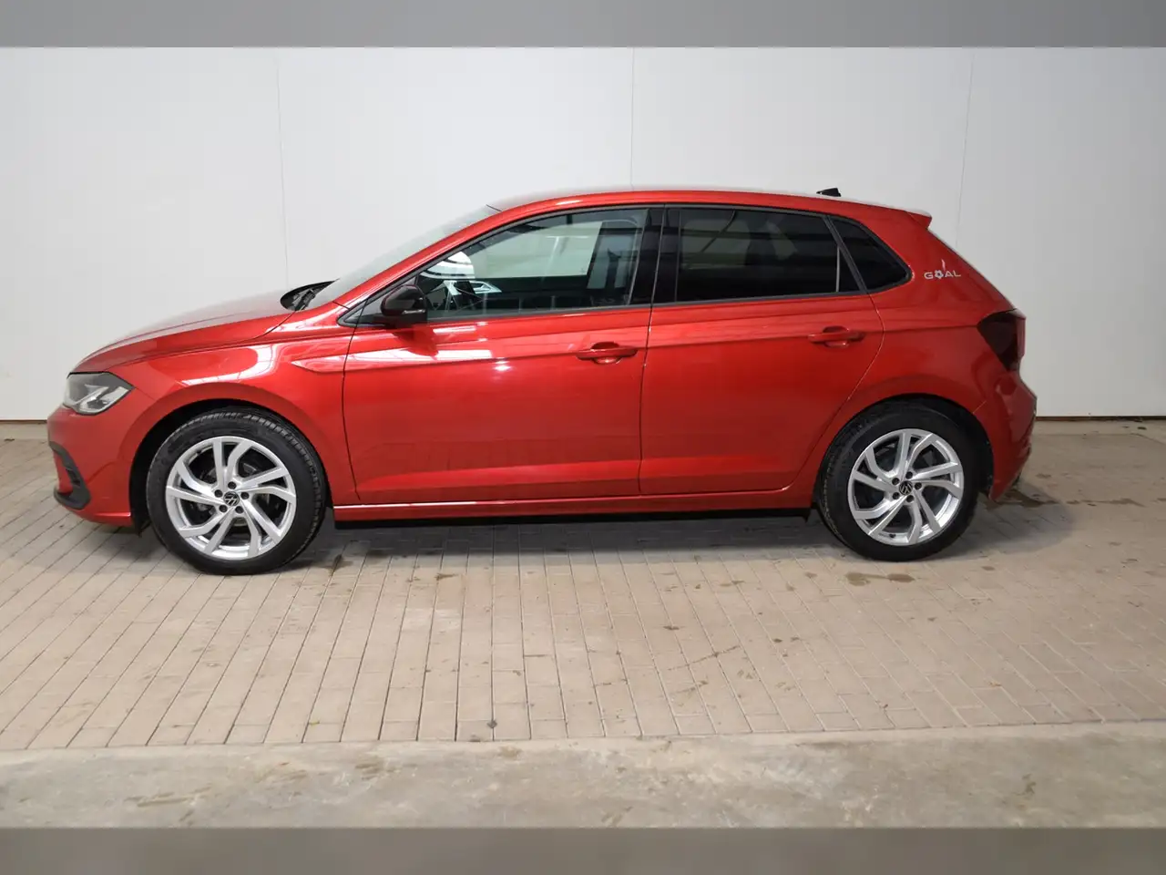 Volkswagen Polo TSI Goal LED - Navi — Galería del vehículo 3