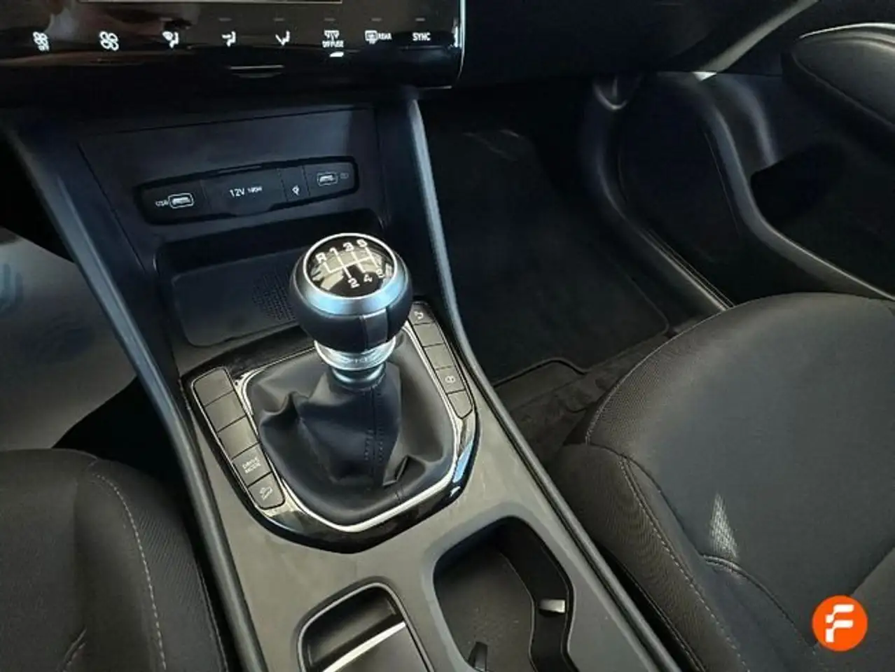Hyundai TUCSON 1.6 CRDI 100kW (136CV) 48V Maxx — Vehicle gallery 25