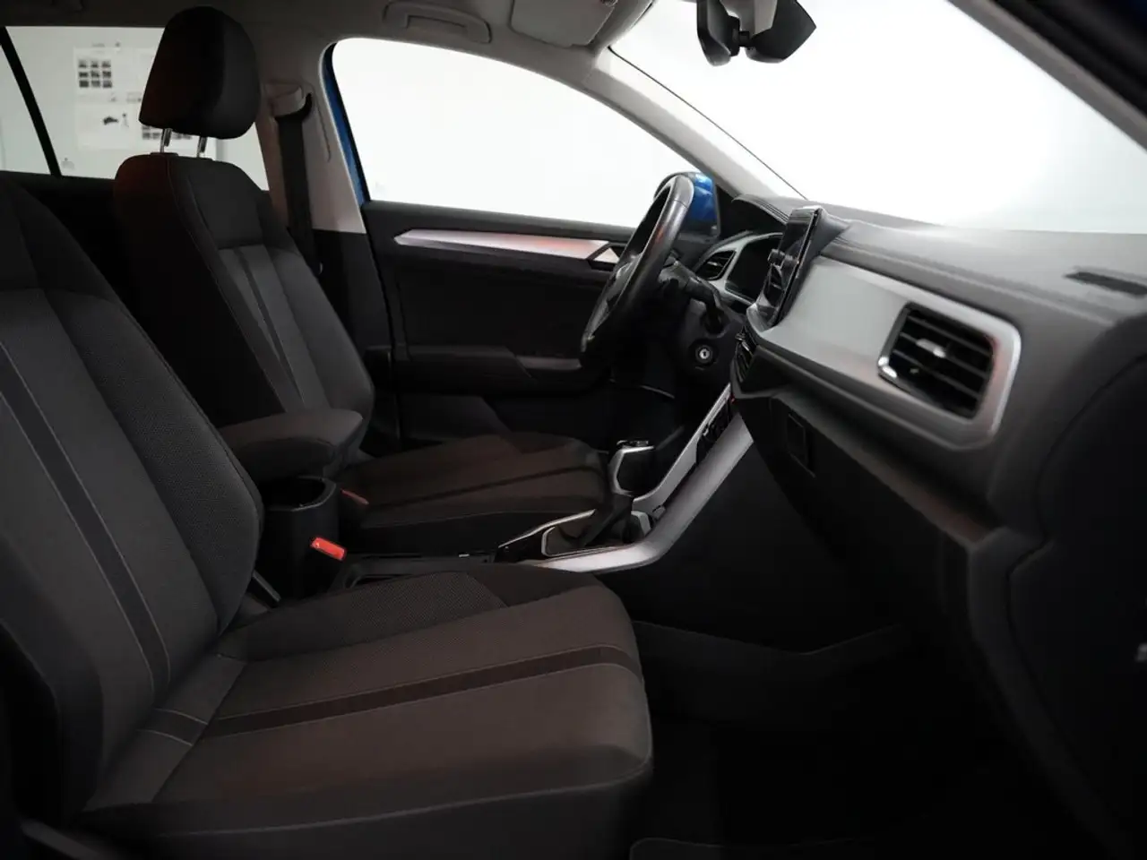 Volkswagen T-Roc 1.5 TSI Life DSG7 110KW — Galería del vehículo 5