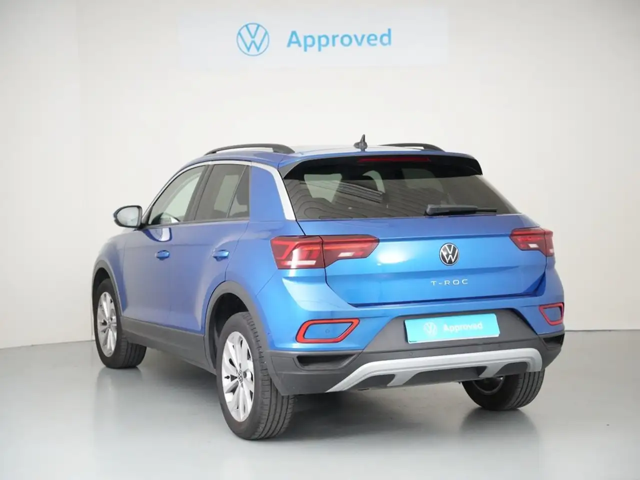 Volkswagen T-Roc 1.5 TSI Life DSG7 110KW — Galería del vehículo 2