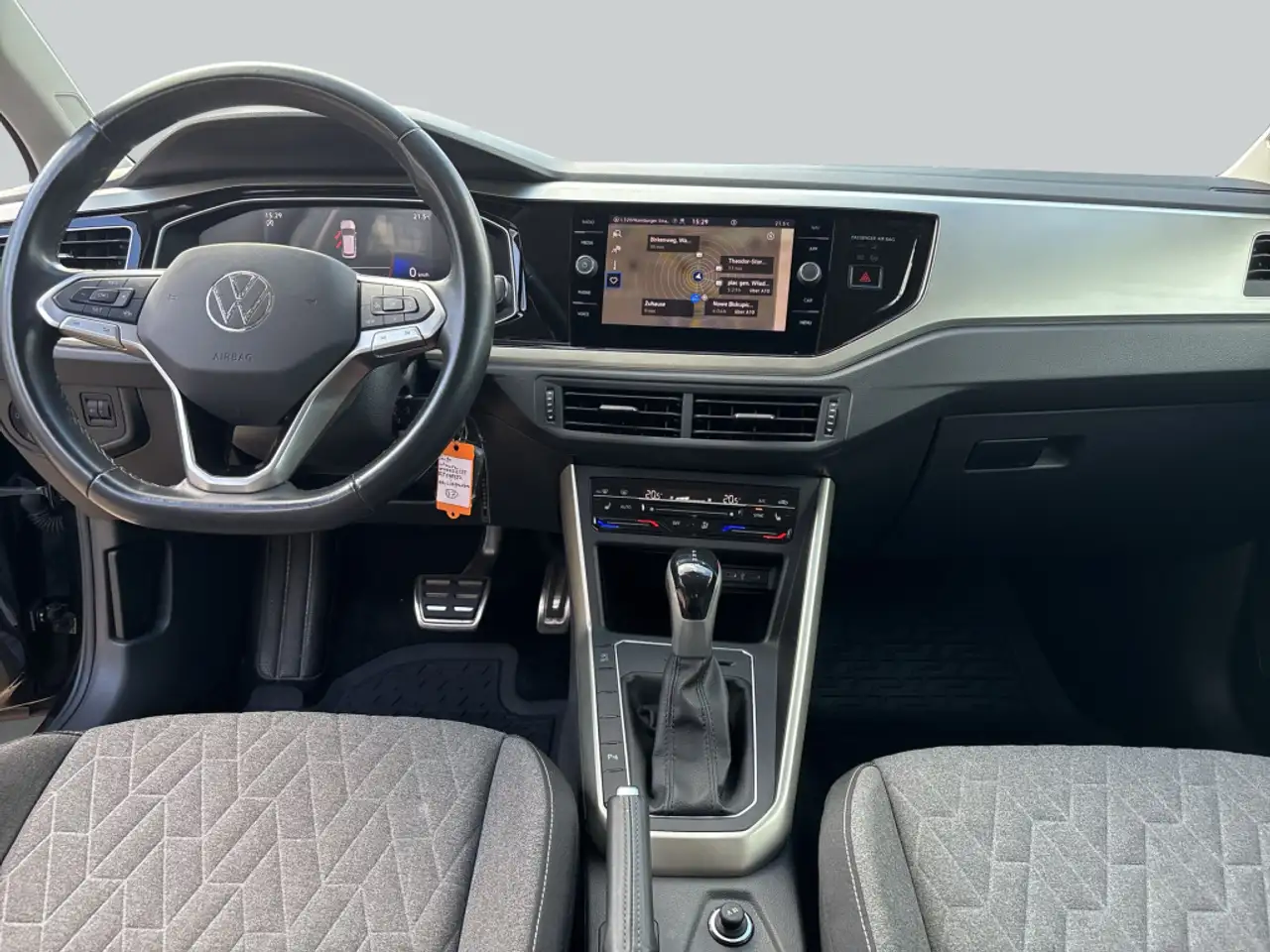 Volkswagen Taigo 1.0 TSI DSG Move GJR Einparkhilfe — Galería del vehículo 16