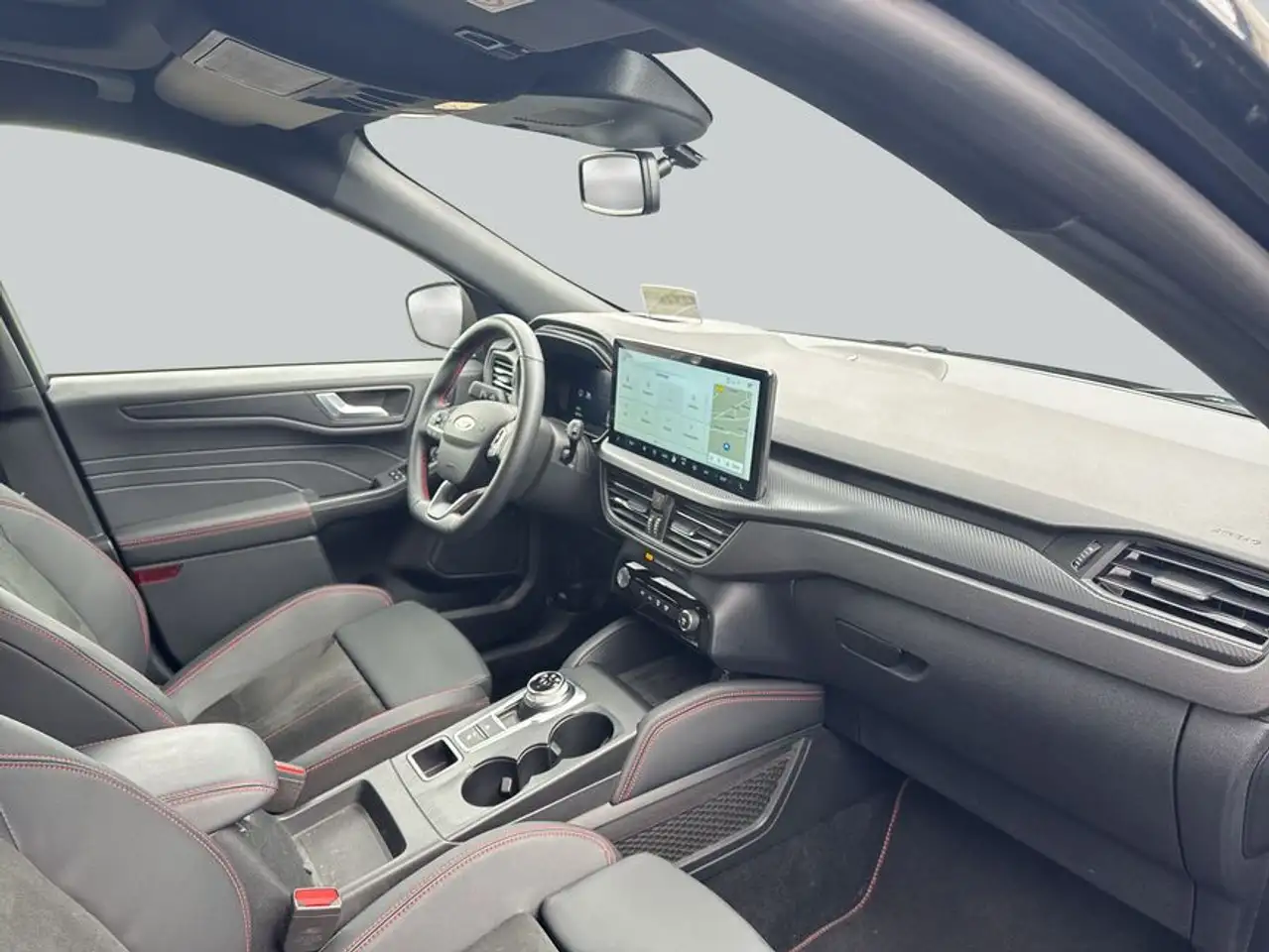Ford Kuga 2.5 Duratec FHEV ST-LINE X — Galería del vehículo 12