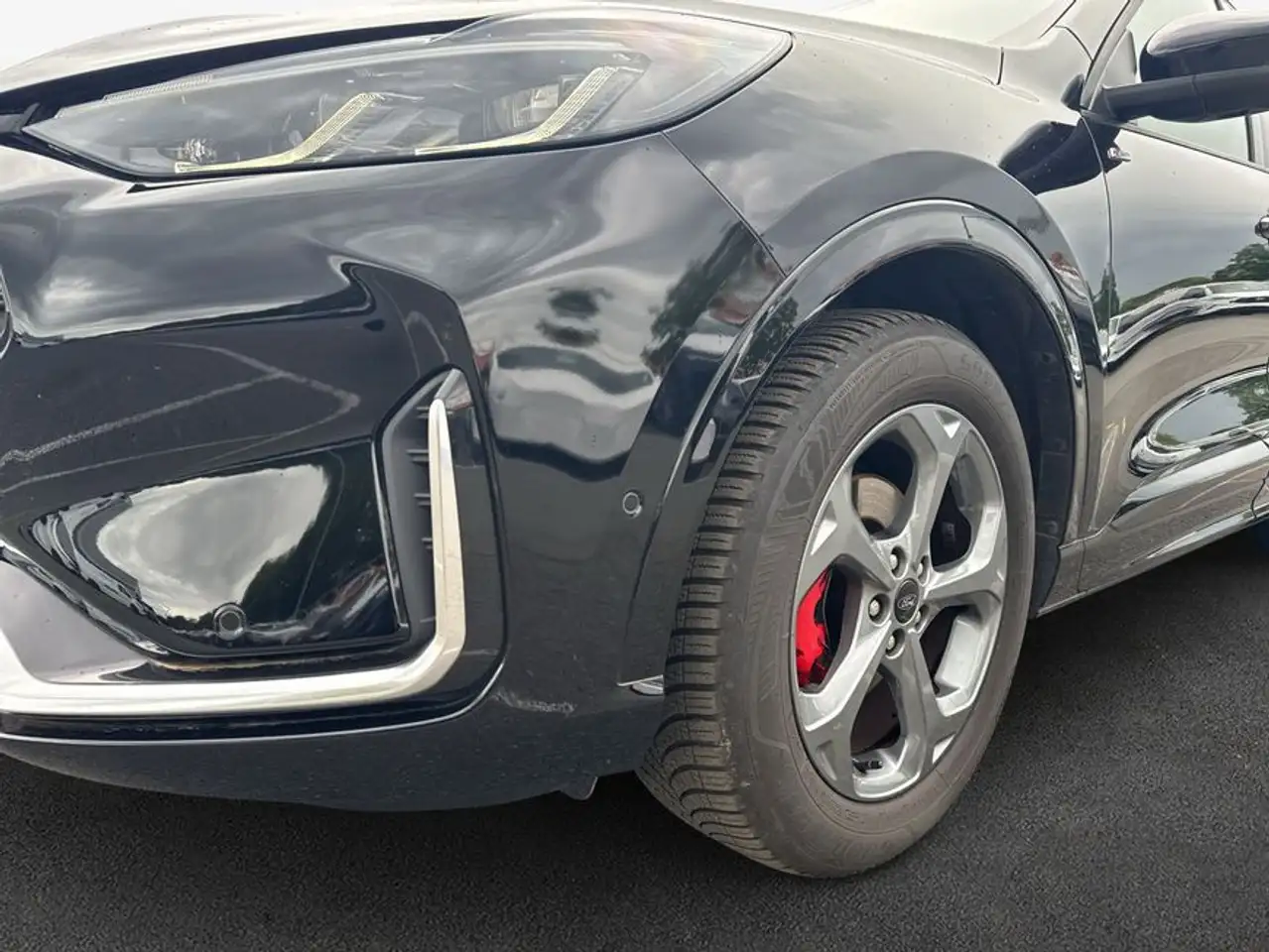Ford Kuga 2.5 Duratec FHEV ST-LINE X — Galería del vehículo 6