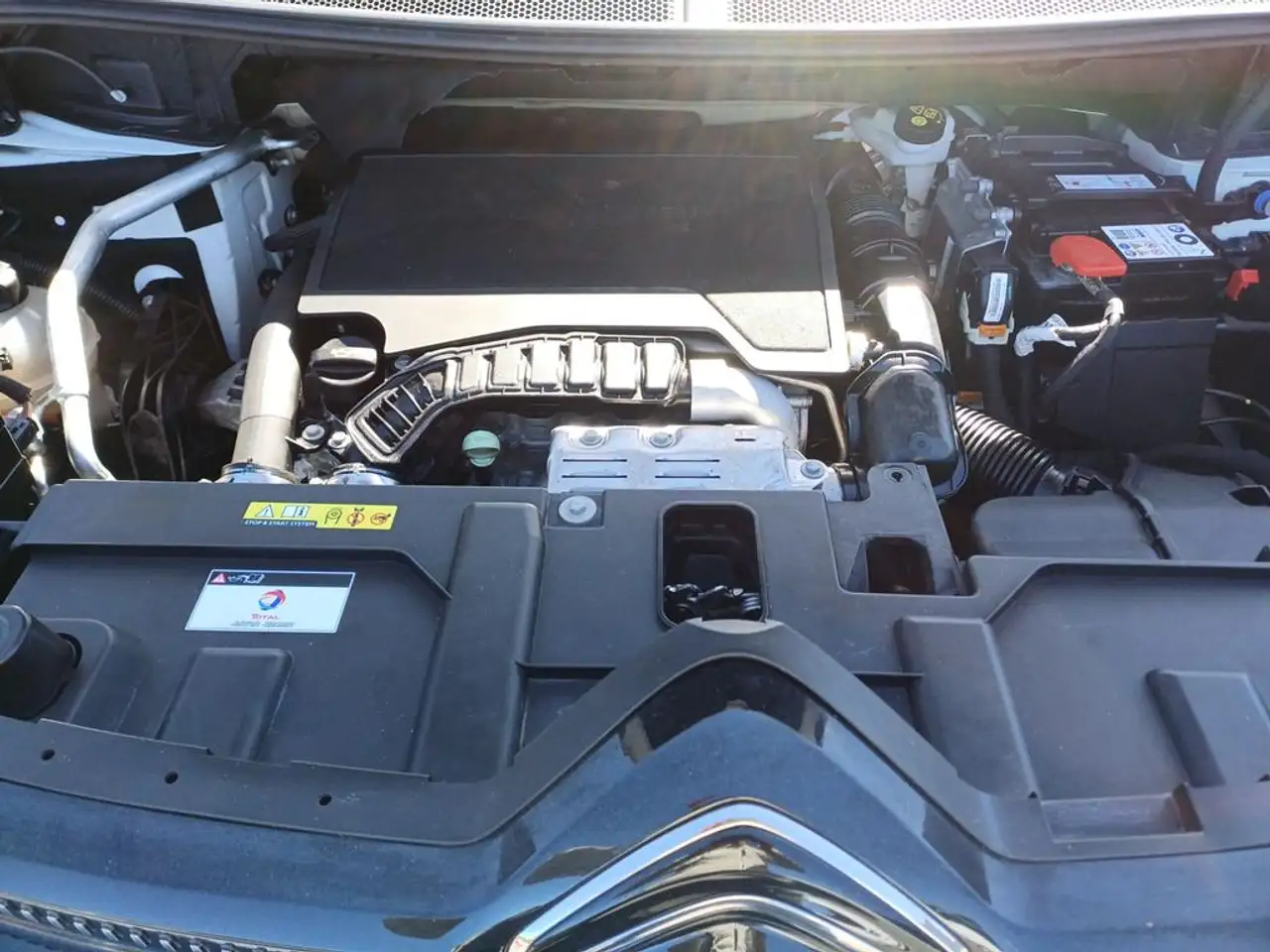 Citroen C5 Aircross PureTech 130 Plus — Galería del vehículo 5