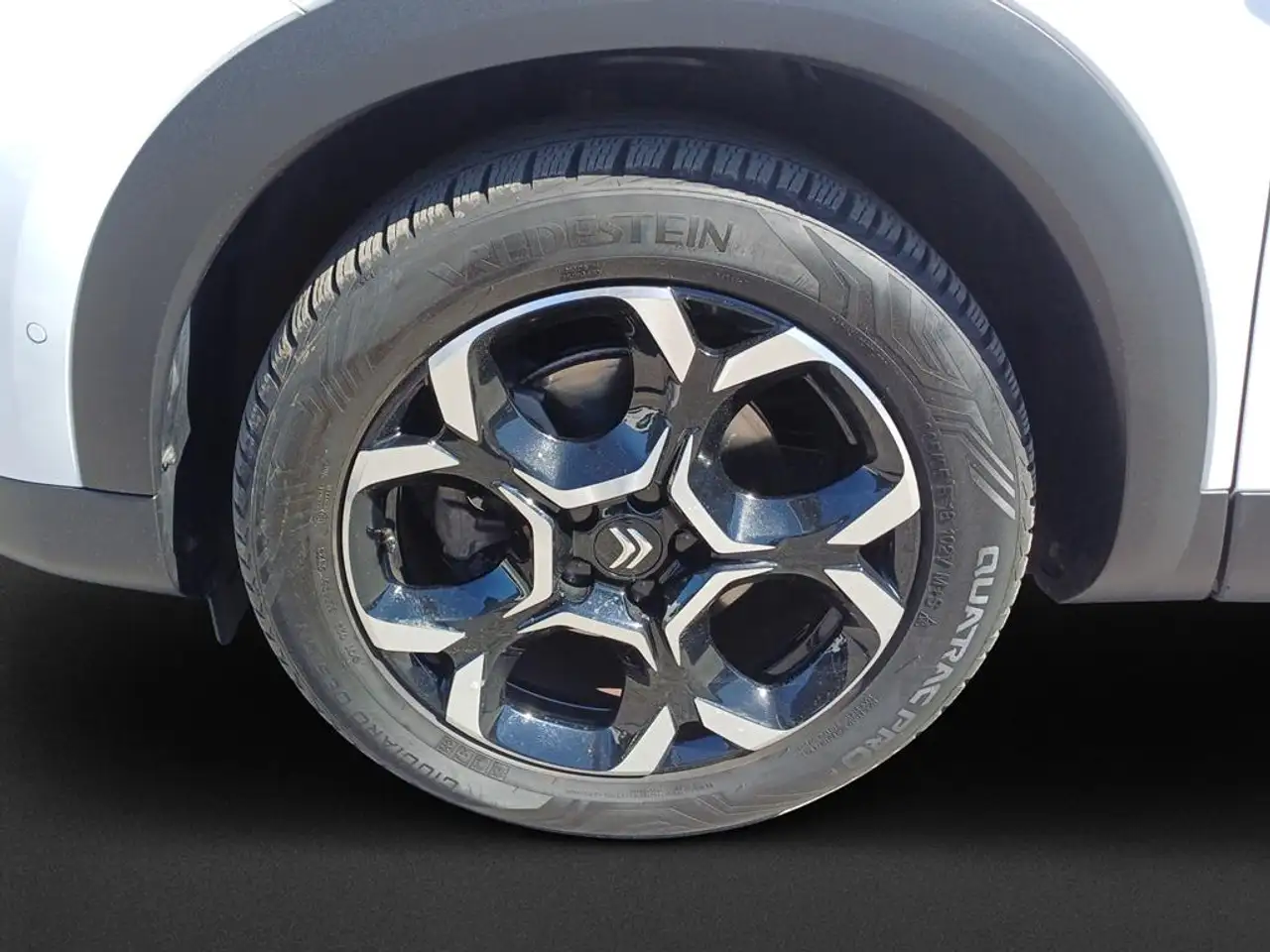 Citroen C5 Aircross PureTech 130 Plus — Galería del vehículo 8
