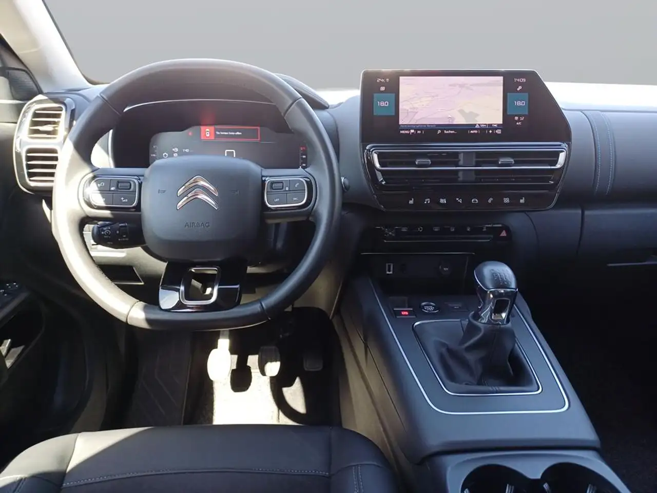 Citroen C5 Aircross PureTech 130 Plus — Galería del vehículo 10