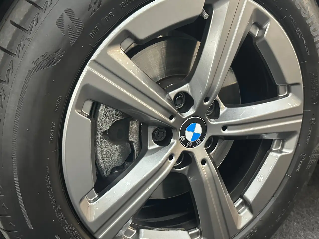 BMW 218 Active Tourer LUXURY*ACC*KAM*AMBIENTE*8-FACH — Vehicle gallery 33