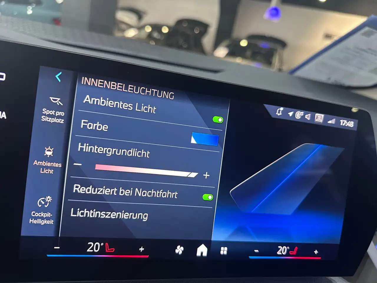 BMW 218 Active Tourer LUXURY*ACC*KAM*AMBIENTE*8-FACH — Vehicle gallery 24