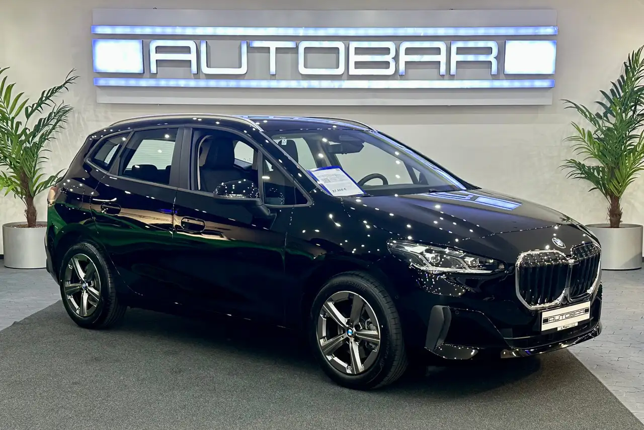 BMW 218 Active Tourer LUXURY*ACC*KAM*AMBIENTE*8-FACH — Krefeld