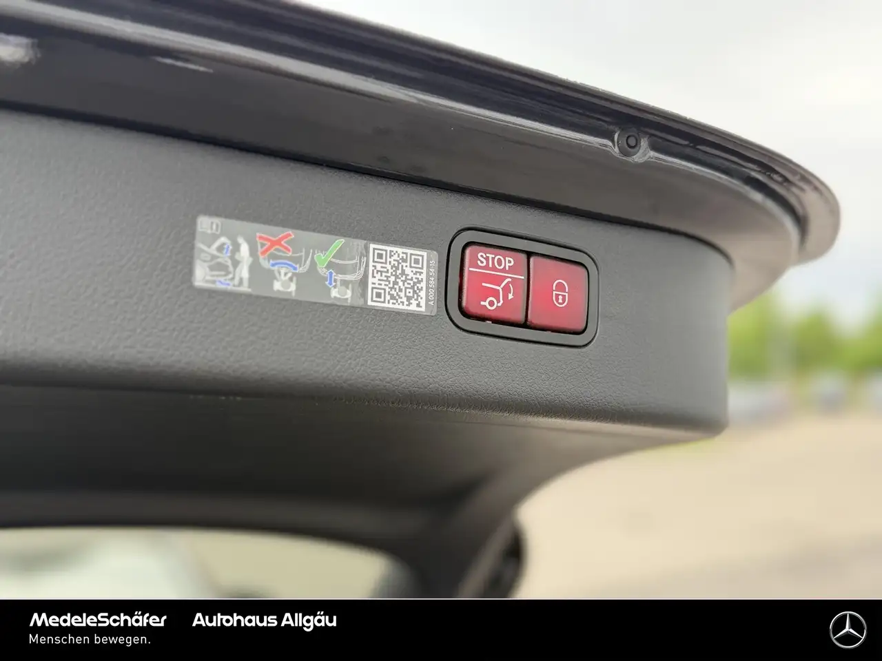 Mercedes-Benz C 300 C 300 T e AMG Night Premium Fahr-Assi D-Light Dist — معرض صور السيارة 6