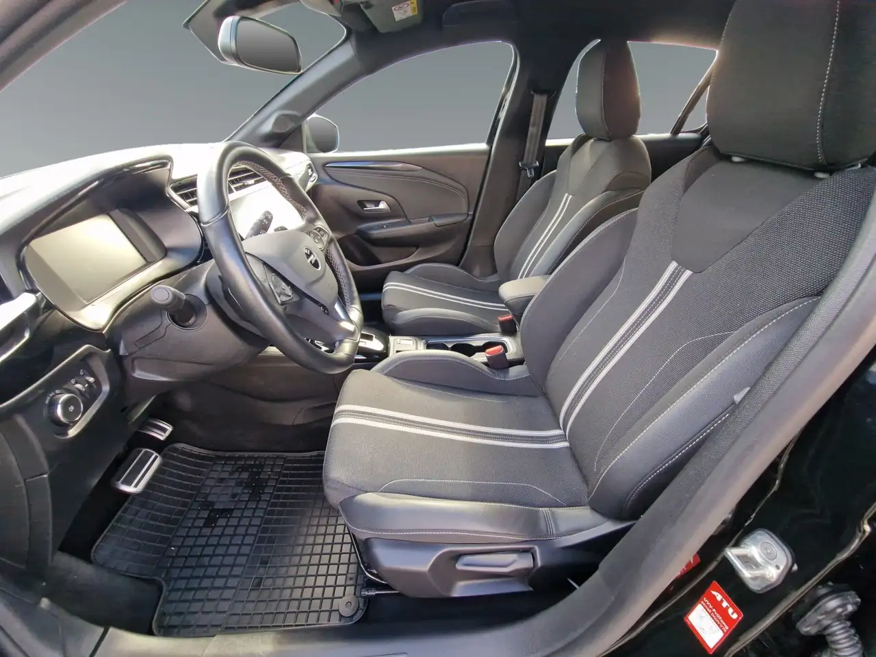 Opel Corsa F 1.2 Turbo GS ++PDC+SHZ+TOTWinkel+Kamera++ — Galería del vehículo 10