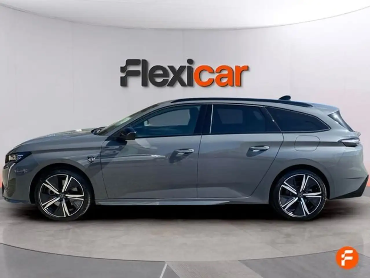 Peugeot 308 SW GT Hybrid 136 e-DCS6 — معرض صور السيارة 3
