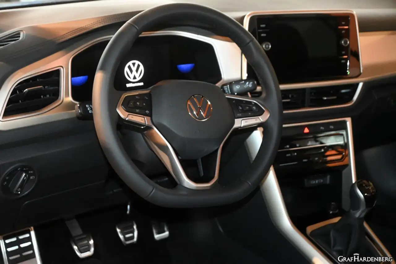 Volkswagen T-Roc Cabriolet 1.0 TSI Move PDC ACC SzHzg — Galerie du véhicule 7