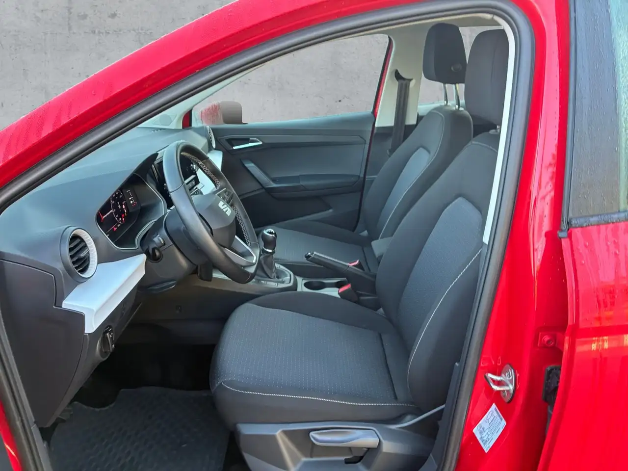 SEAT Ibiza 1.0 TSI STYLE EDITION LED+RFK+GRA+SHZ+DAB+ — Galería del vehículo 12