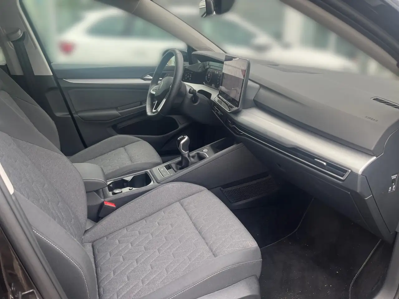 Volkswagen Golf LIFE 1.5 TSI 115PS *SHZ*CARPLAY*LED*NAV*KLIMA — Vehicle gallery 9