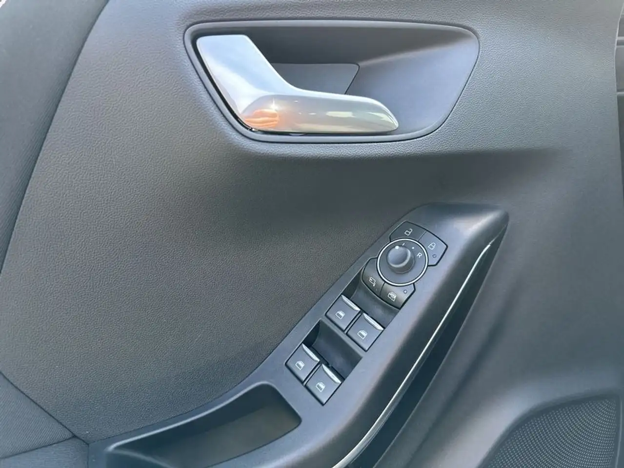 Ford Puma 1.0 EcoBoost Hybrid Aut. ST-LINE — معرض صور السيارة 15