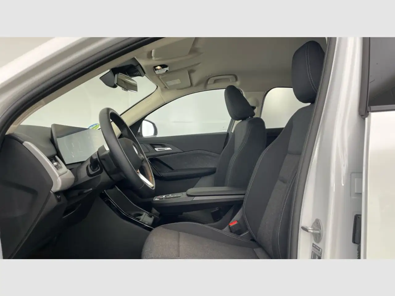 BMW X2 sDrive 20dA — Vehicle gallery 11