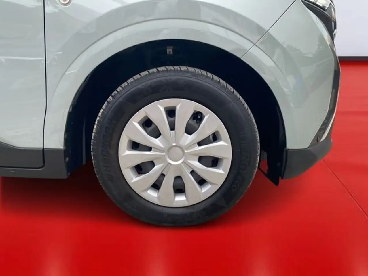 Ford Tourneo Courier 1.0 Ecoboost Active — Vehicle gallery 9