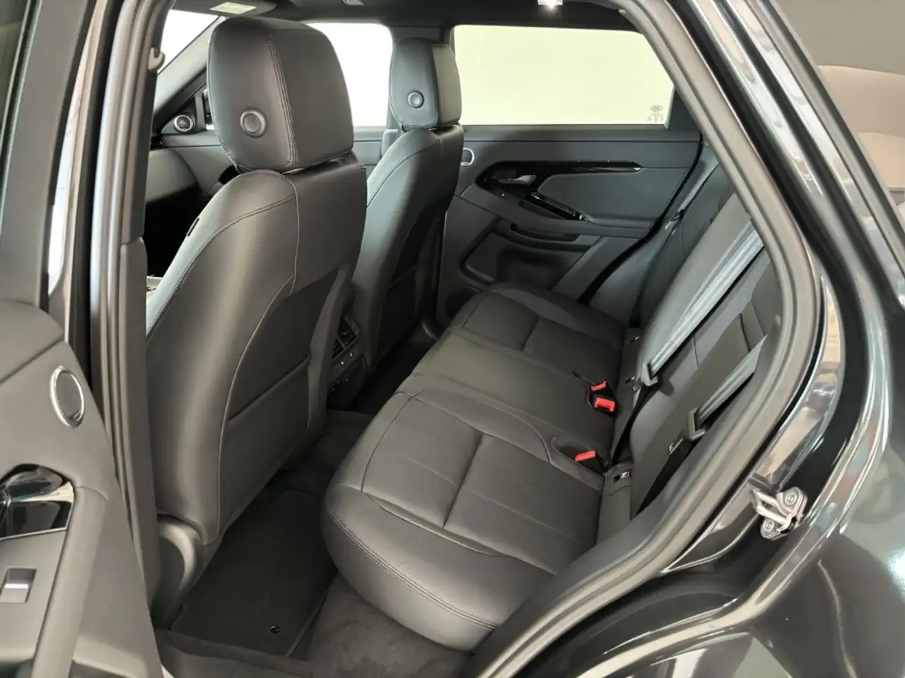 Land Rover Range Rover Evoque P270e Dynamic SE WKP PANODACH — Galerie du véhicule 13