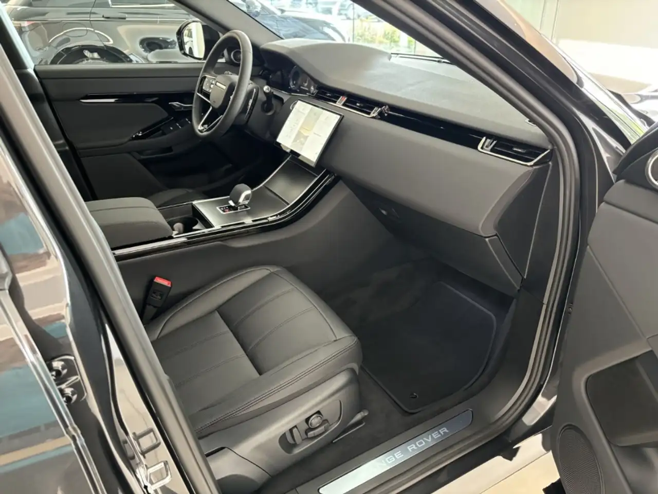 Land Rover Range Rover Evoque P270e Dynamic SE WKP PANODACH — Galerie du véhicule 10