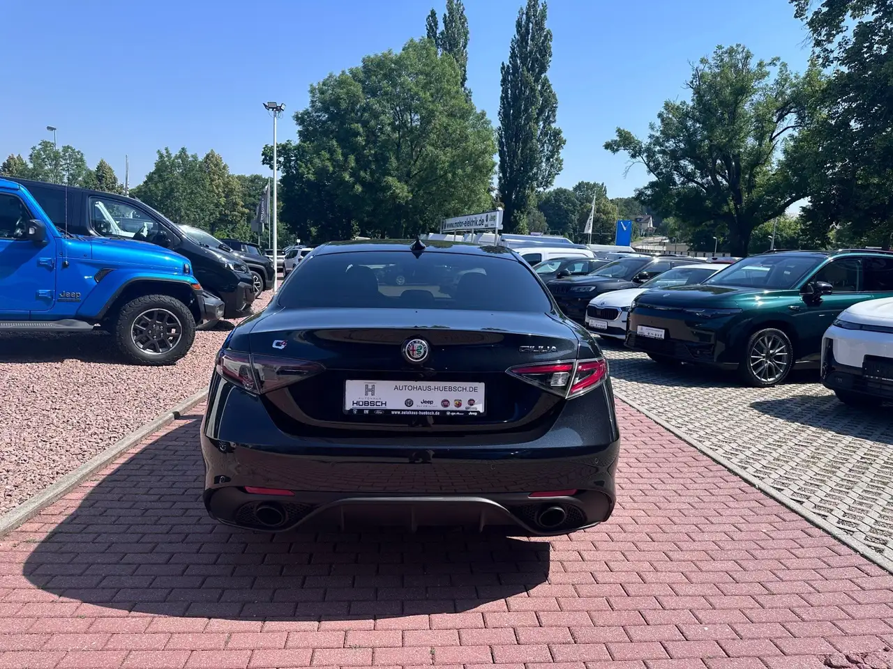 Alfa Romeo Giulia Veloce Q4 — معرض صور السيارة 4