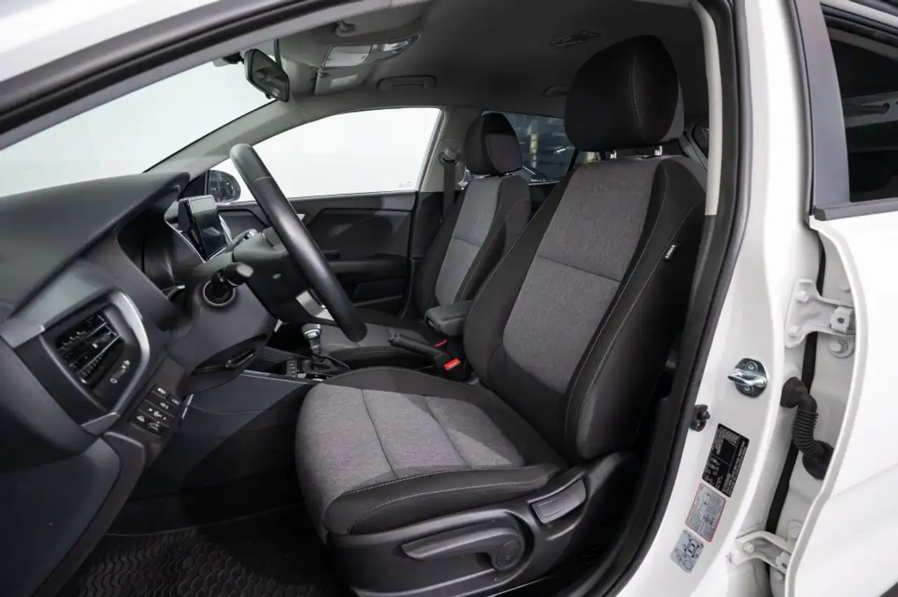 Kia Stonic 1.0 T-GDI 100 OPF DCT7 Vision — معرض صور السيارة 10