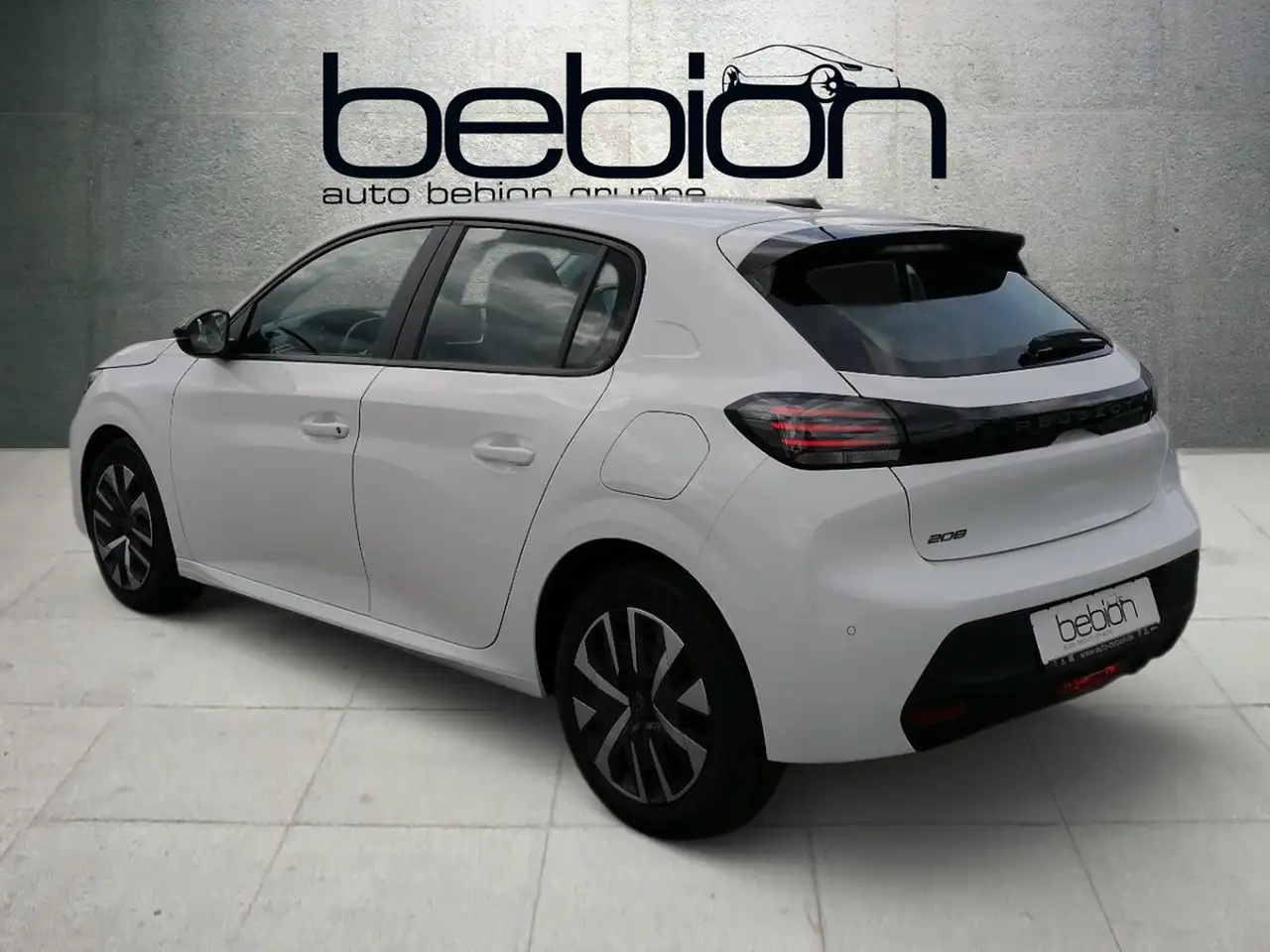 Peugeot 208 1.2 PureTech 75 Active Sitzheiz. Klima — Galería del vehículo 10