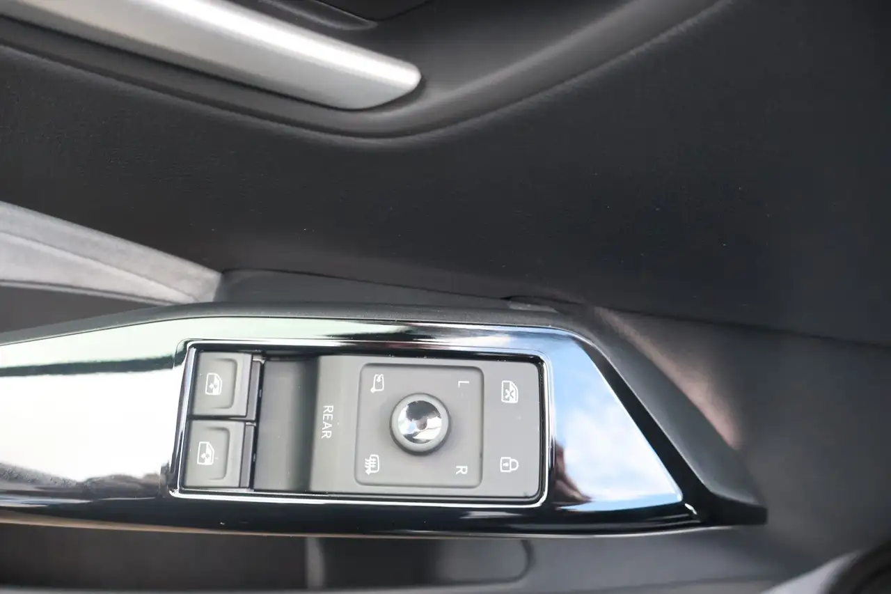 Volkswagen ID.3 Pro 150 kW Move Kamera/Allwetter/ACC — Galerie du véhicule 13