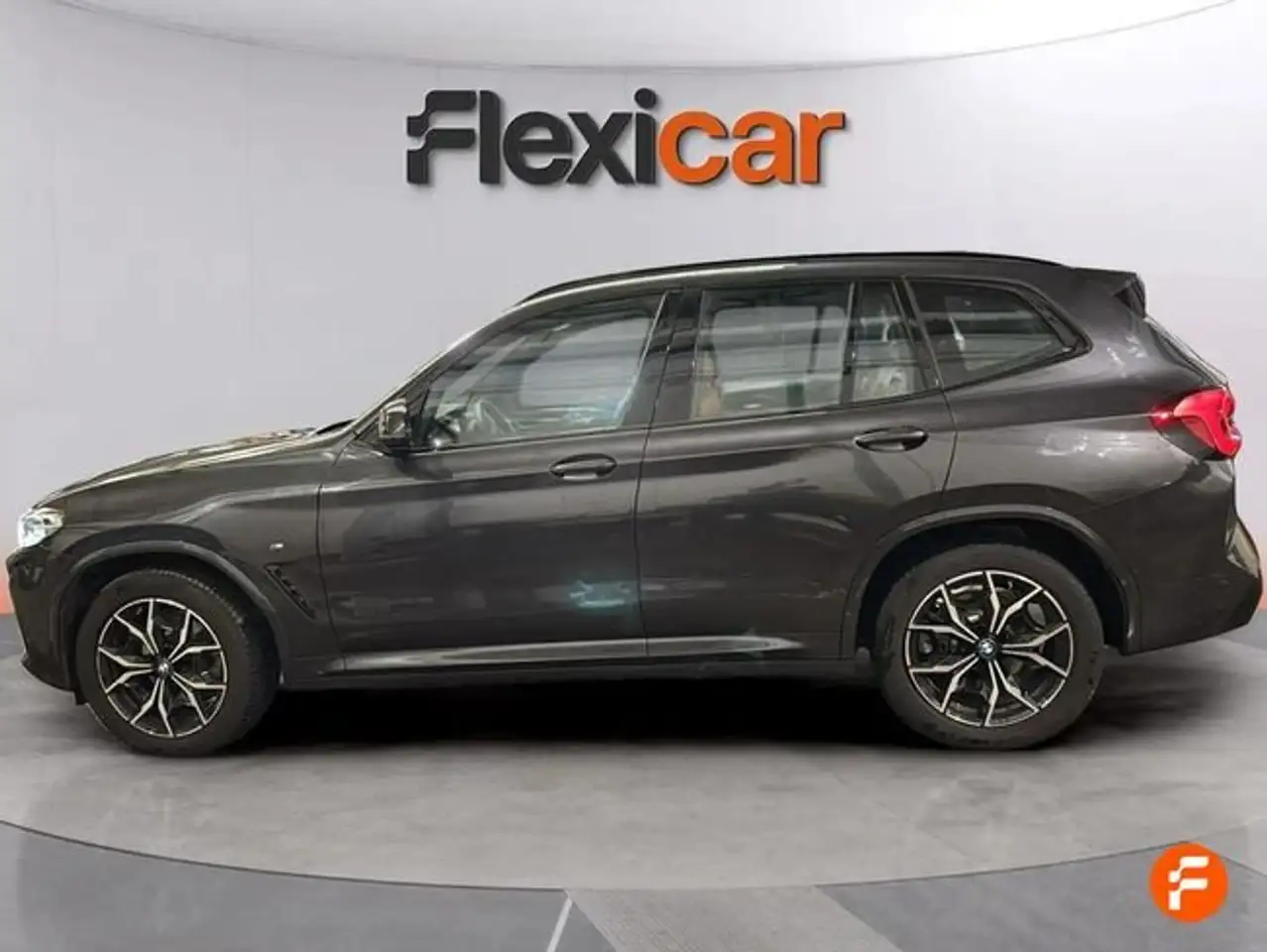BMW X3 xDrive20d xLine — معرض صور السيارة 4