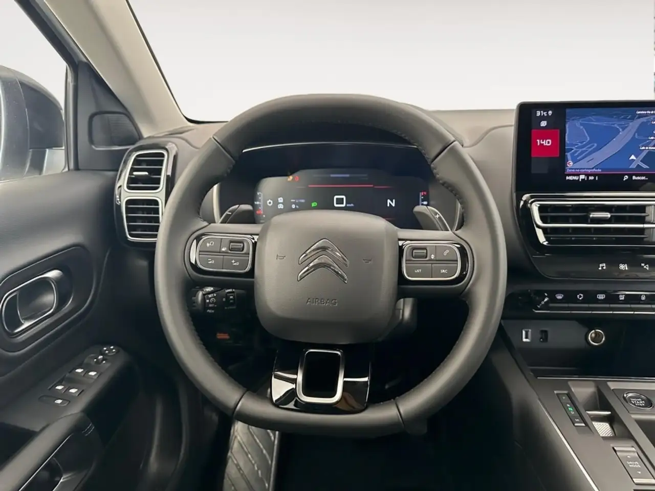 Citroen C5 Aircross 1.2 MHEV 136 EDCS6 PLUS GPS LL18 RADAR AV A — Galerie du véhicule 21