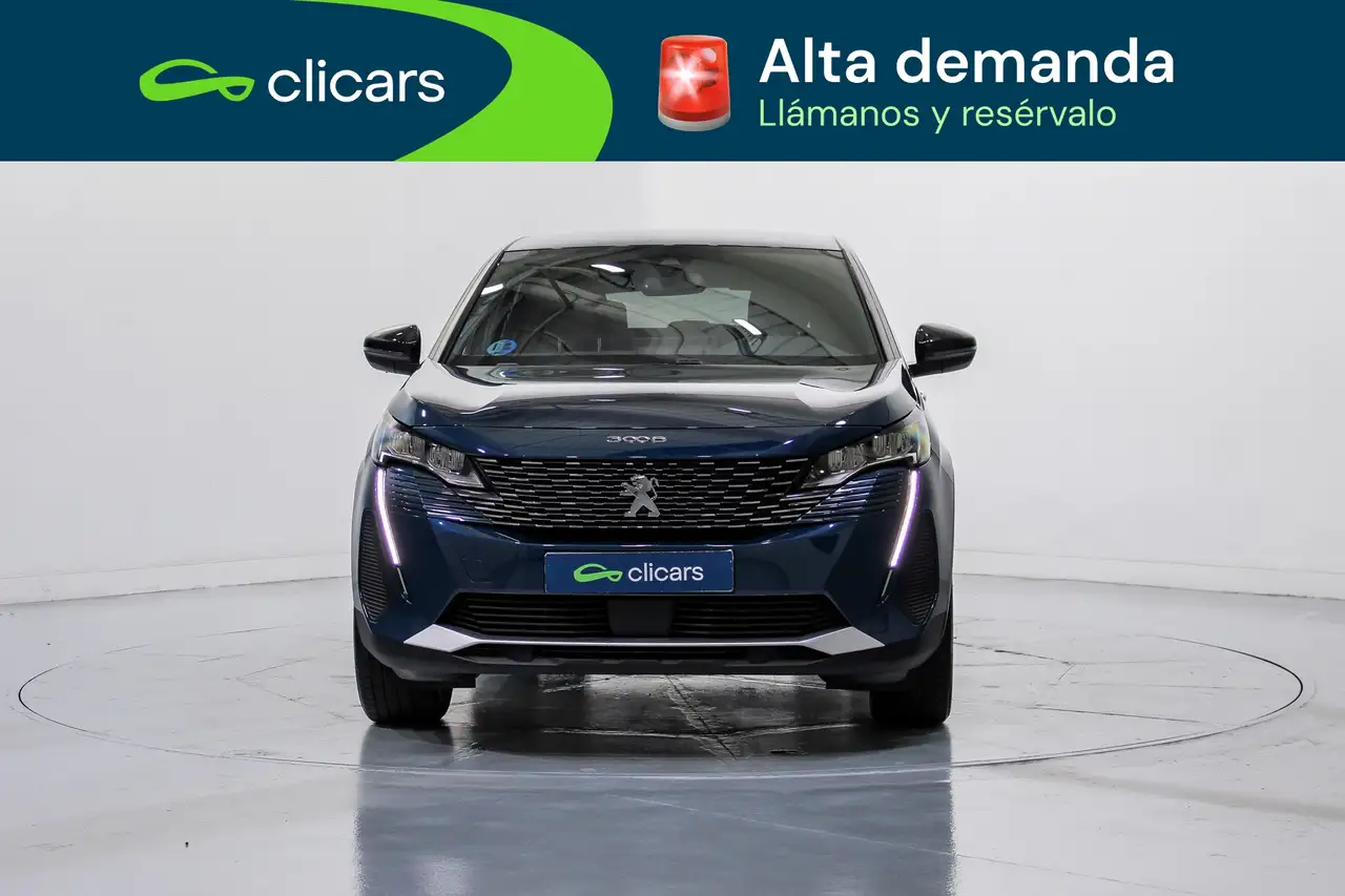 Peugeot 3008 Hybrid 136 Allure eDCS6 — Vehicle gallery 2