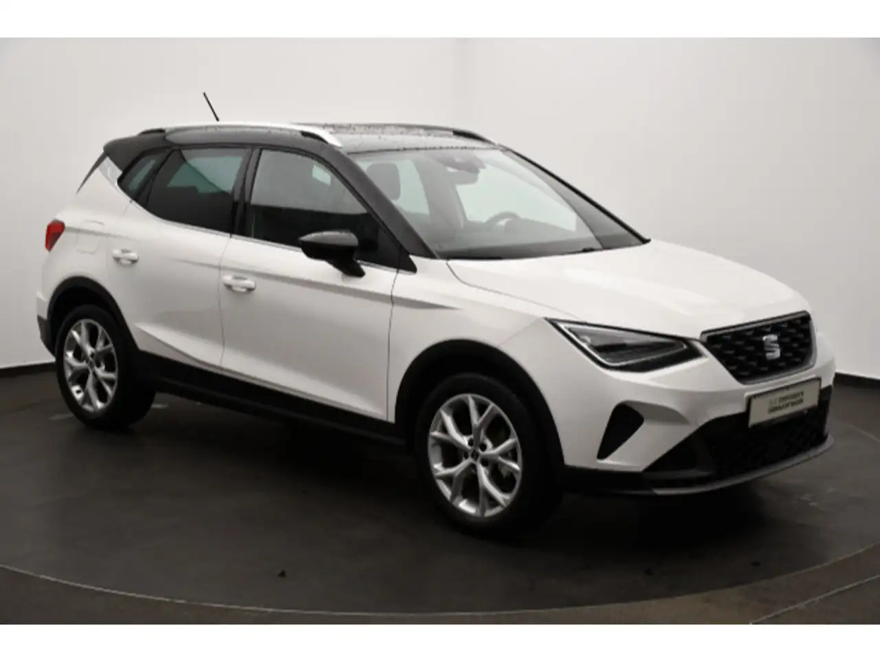 SEAT Arona 1.0 TSI FR Rückfahrkam/LED/Navi — Vehicle gallery 14