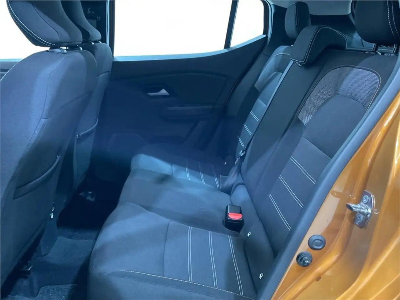 Dacia Sandero Stepway TCe Expresion 67kW — Galería del vehículo 12