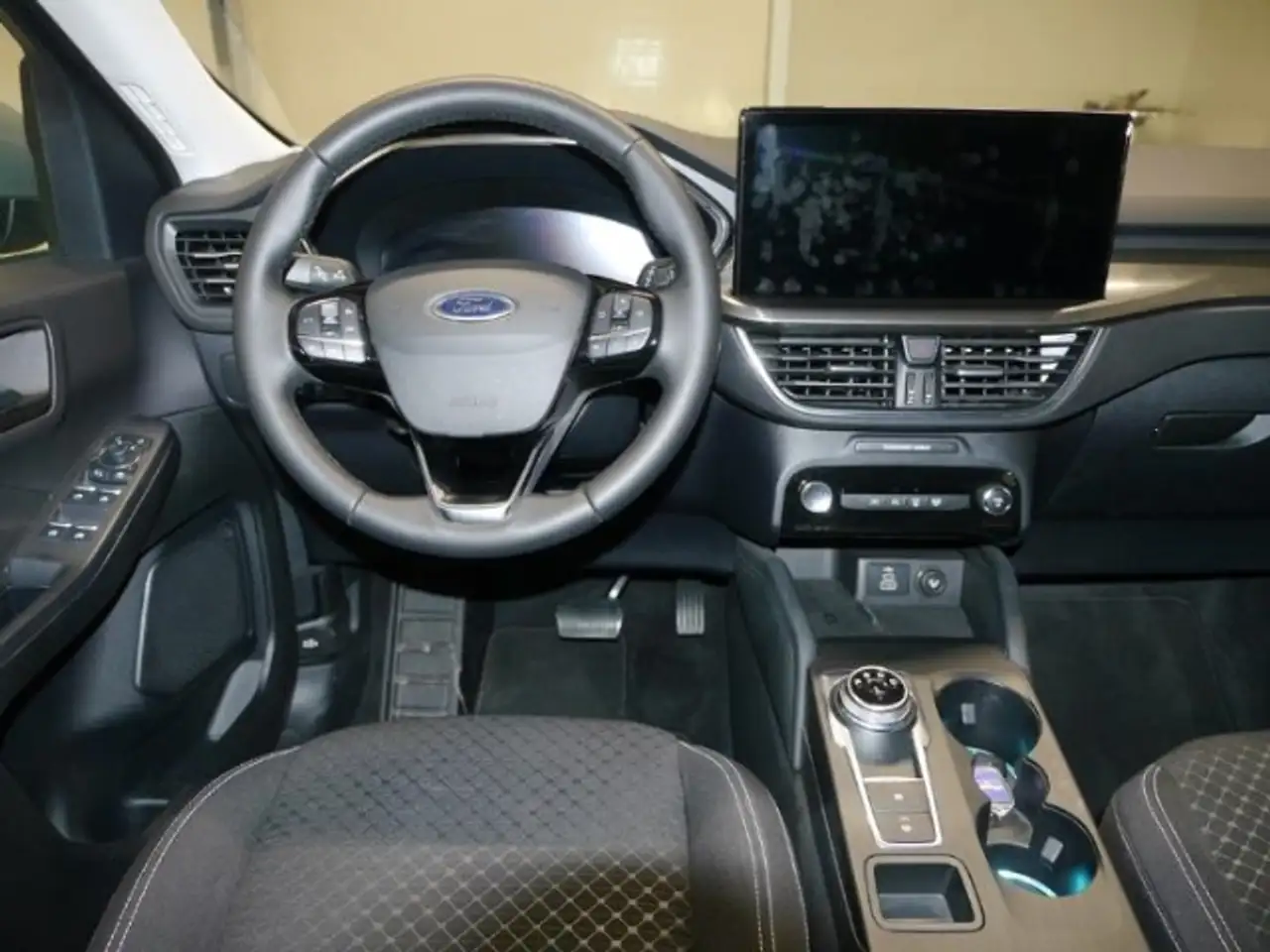 Ford Kuga Titanium Kamera SHZ Navi VerkZeichErk — Galerie du véhicule 3