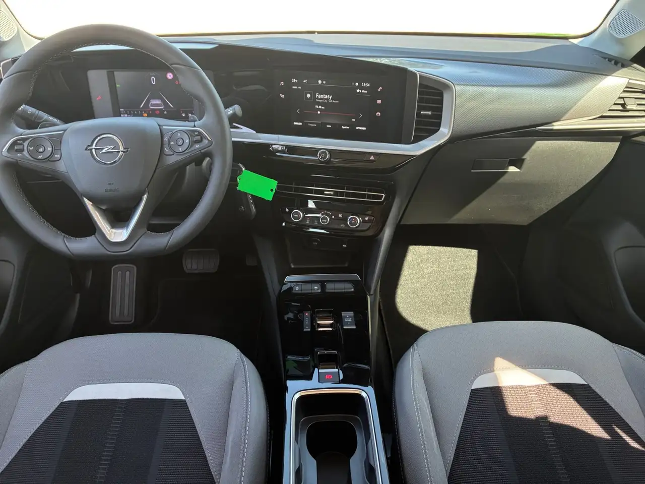 Opel Mokka 1.2 Elegance Automatik, Rückfahrkamera — Galerie du véhicule 12