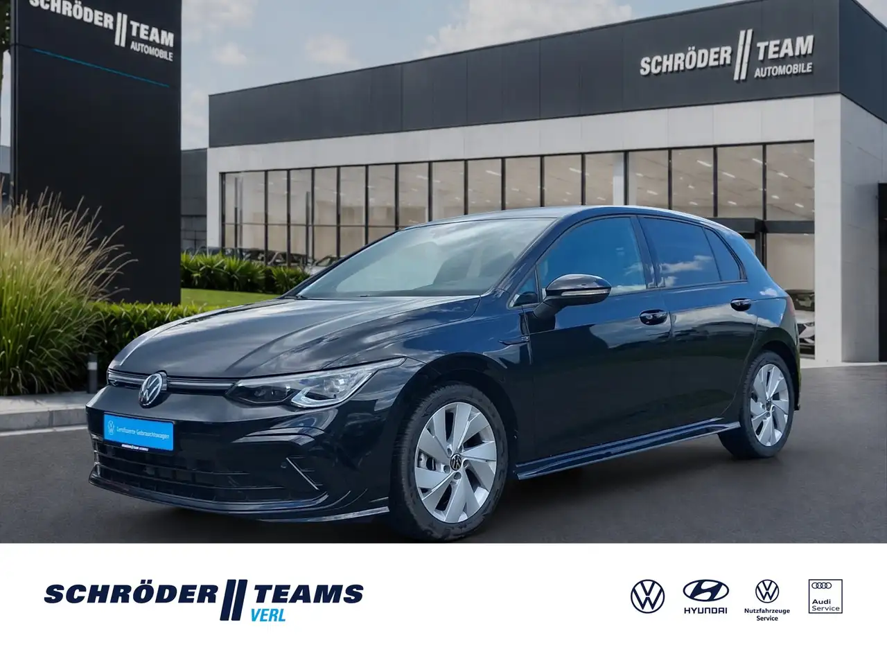 Volkswagen Golf 1,5 l eTSI DSG R-Line eTSI — Verl