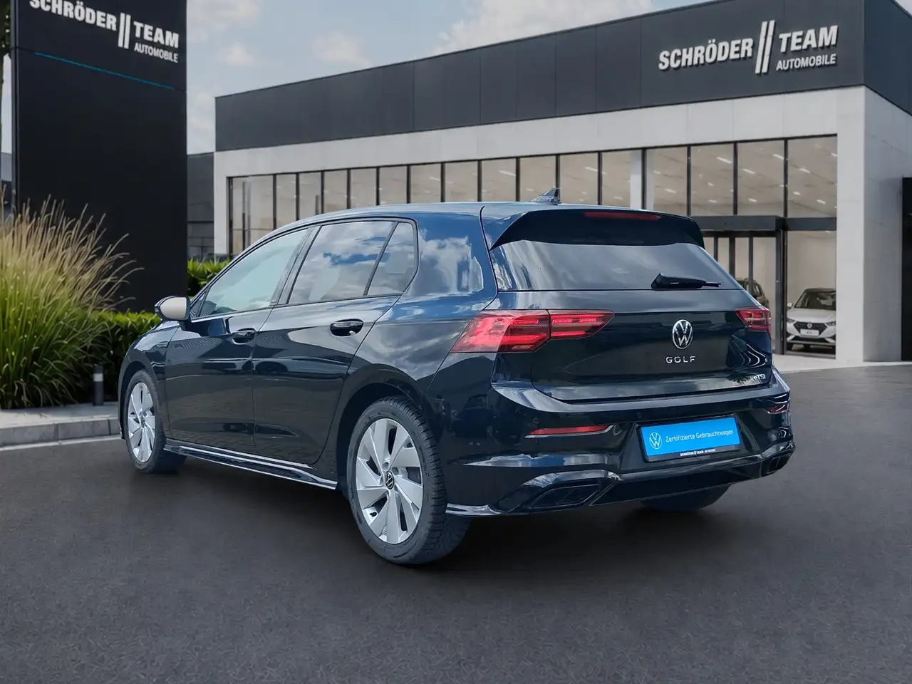 Volkswagen Golf 1,5 l eTSI DSG R-Line eTSI — Galerie du véhicule 4